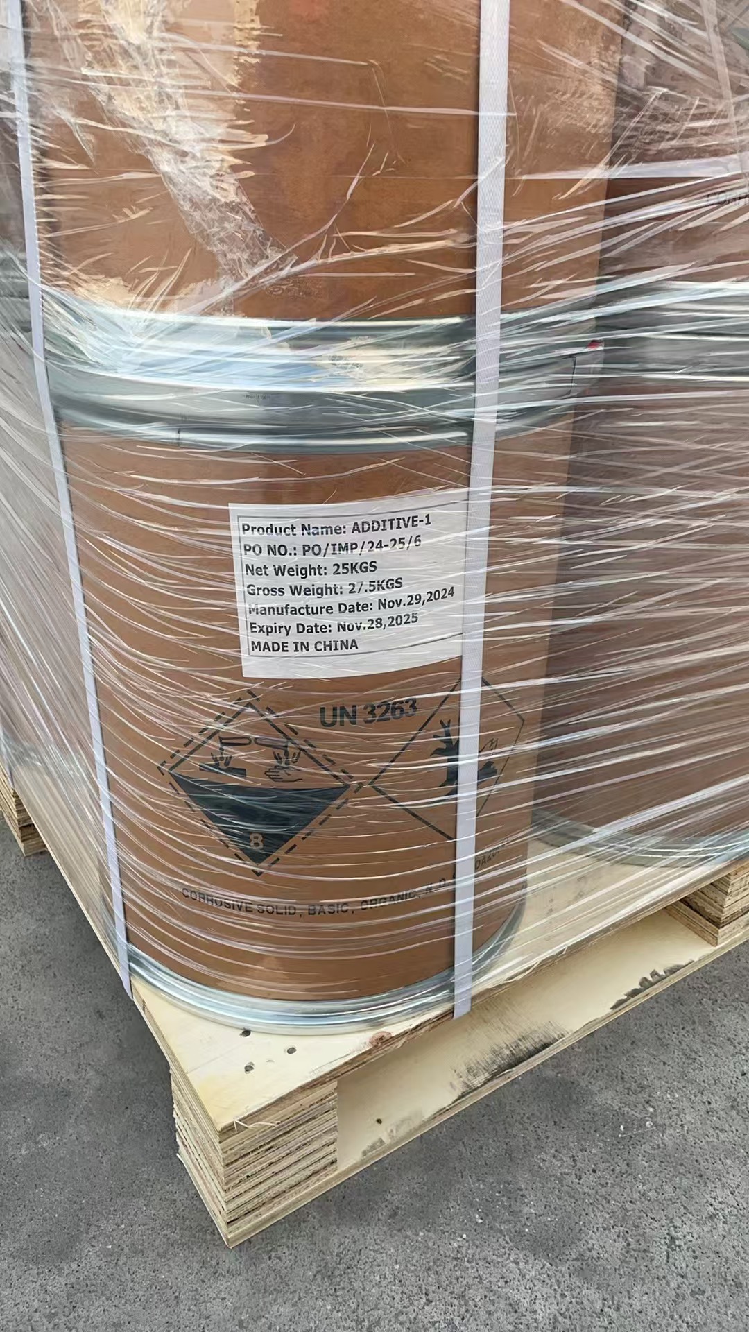 2-methylimidazol (3) 