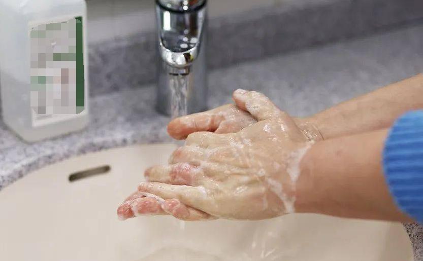 Verwendung von Benzalkoniumchlorid zur Haut- und Schleimhautdesinfektion